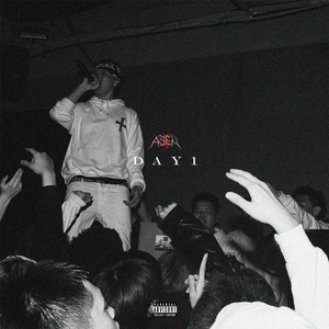 校草公交车被多人伦㢨
