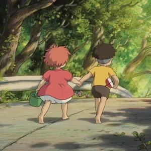 校草公交车被多人伦㢨
